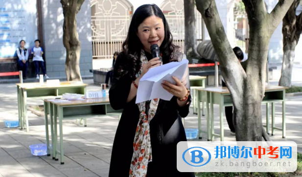 你是如此特别,就像世界上没有两片一模一样的树