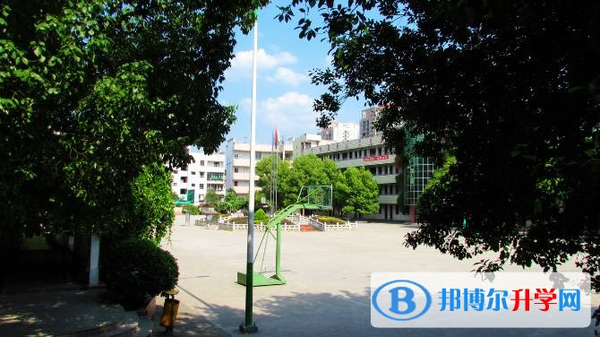 铜仁市第二中学2018年招生计划