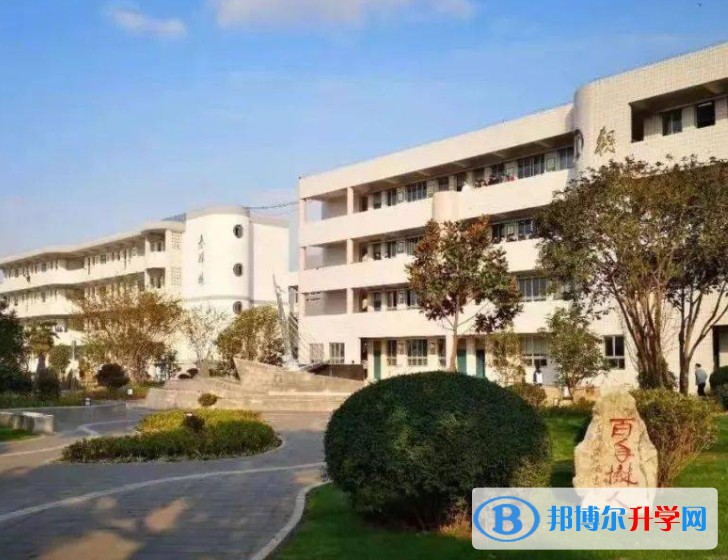 兴化市周庄高级中学地址,乘车路线