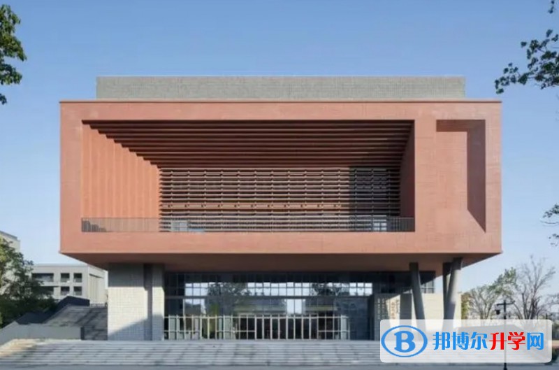 2024年杭州第四中学国际部课程体系