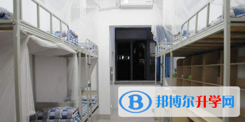 开县温泉中学2021年宿舍条件