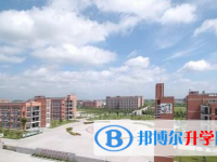 贵州省铜仁黔东中学2024年报名条件、招生要求、招生对象