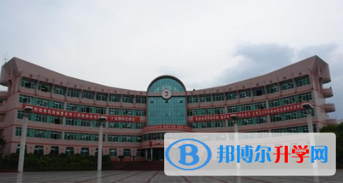 重庆市忠县中学校2021年报名条件、招生要求、招生对象