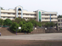 东兴区第十二中学2025年学费、收费多少