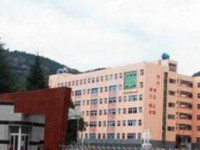 六盘水市第一实验中学地址在哪里