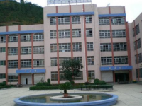 万源市中学2025年排名