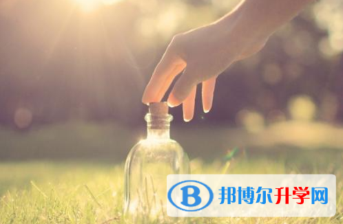 张家口2021年中考报名自荐信怎么写