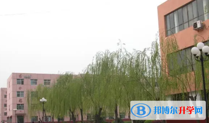 河北省高碑店市高碑店一中地址，乘车路线