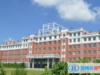 集贤县第一中学地址，乘车路线