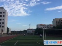自贡第十四中学地址，乘车路线