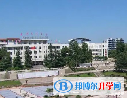 四川省荣县中学校地址，乘车路线