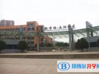 自贡汇东实验学校地址，乘车路线