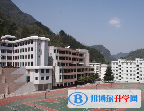 四川旺苍五峰中学地址，乘车路线